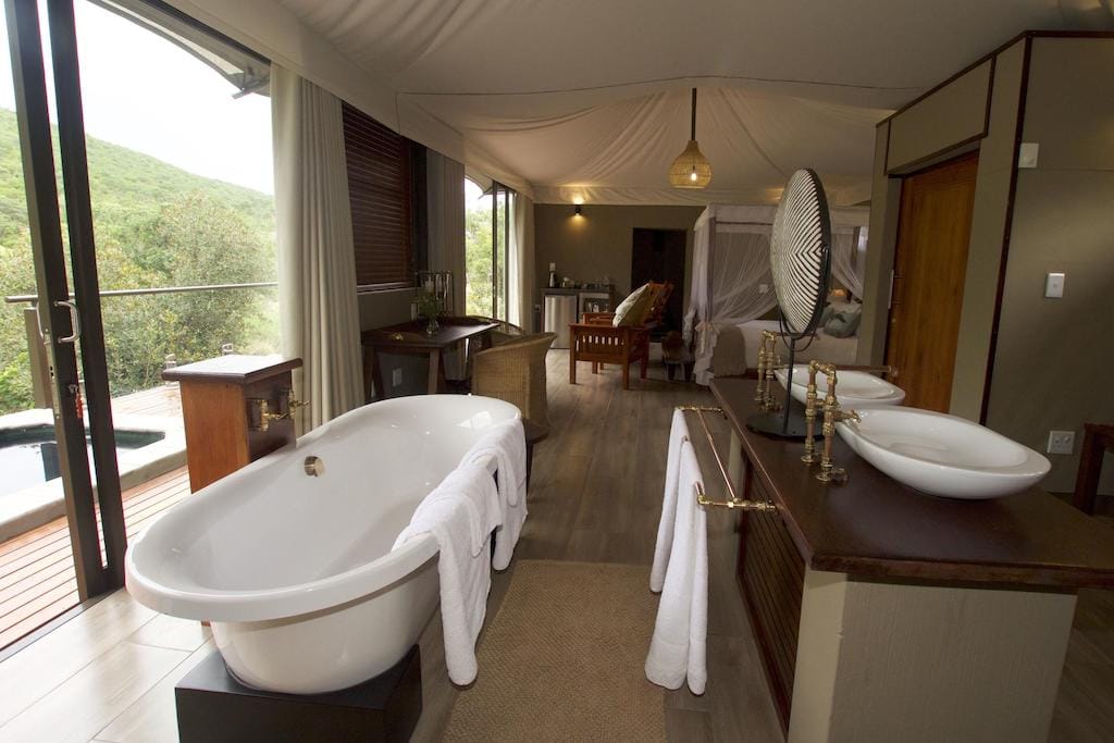 Inzalo Safari Lodge gallery image 6