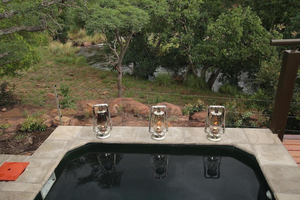 Inzalo Safari Lodge gallery image 5