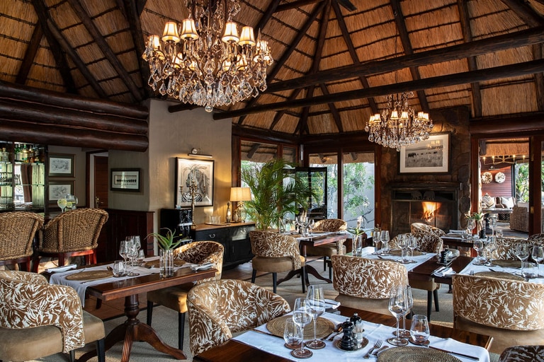 Luxury lodge accommodation at Welgevonden